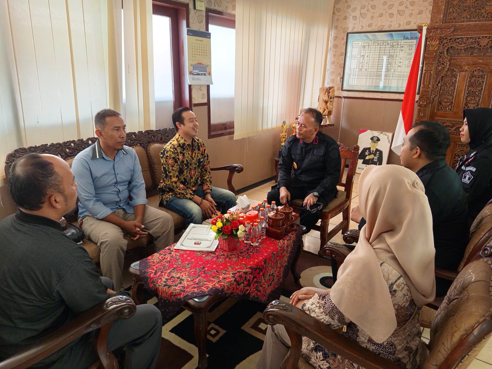 DIALOG: Jajaran dari KPU Kabupaten Blora saat menemui pihak Rutan IIB Blora. KPU KABUPATEN BLORA FOR RADARPATI.ID