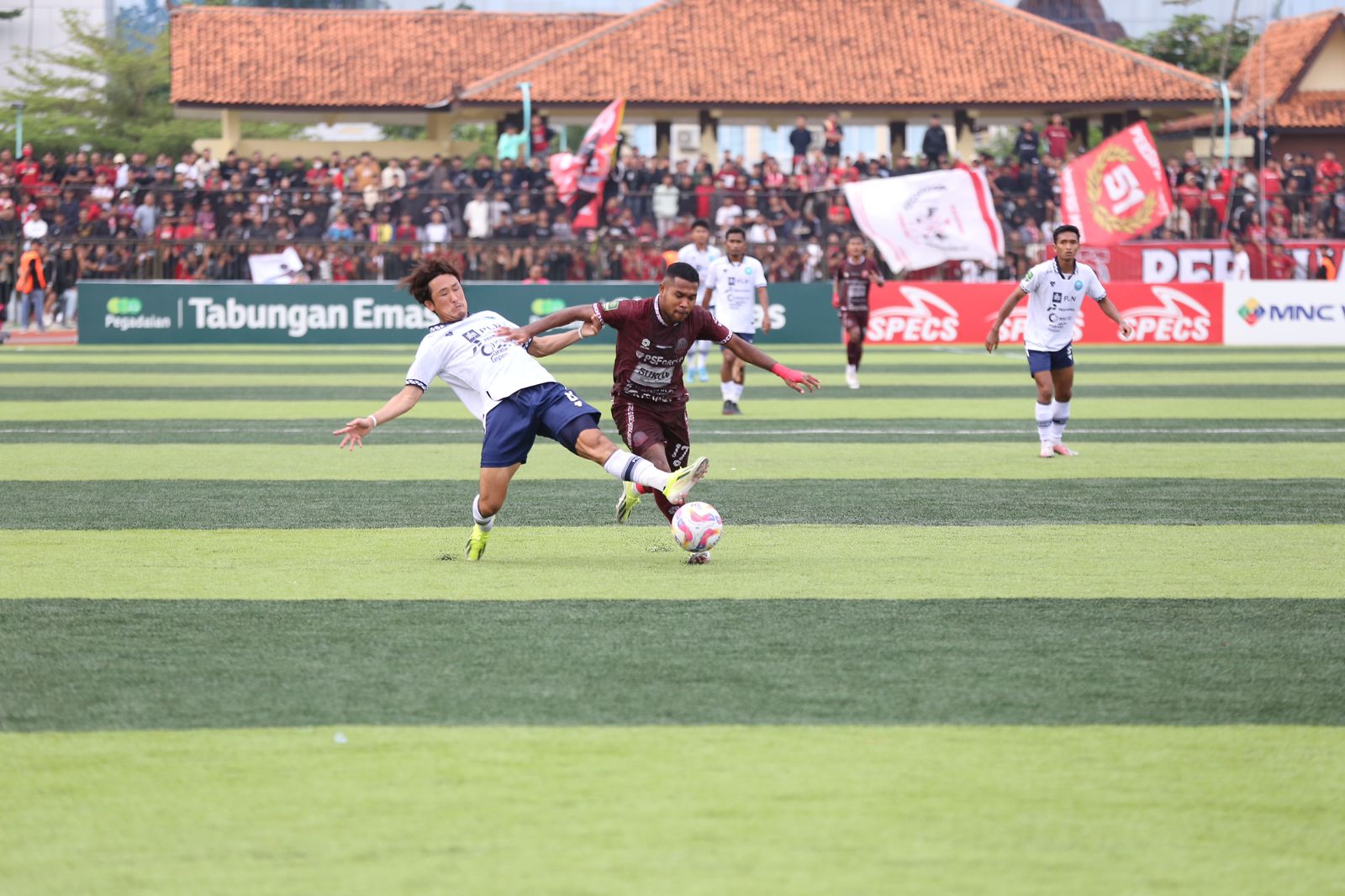 EVALUASI : Para pemain Persipa Pati berjuang keras untuk memenangi pertandingan di Liga 2 musim 2024/2025. (PERSIPA PATI UNTUK RADAR PATI)