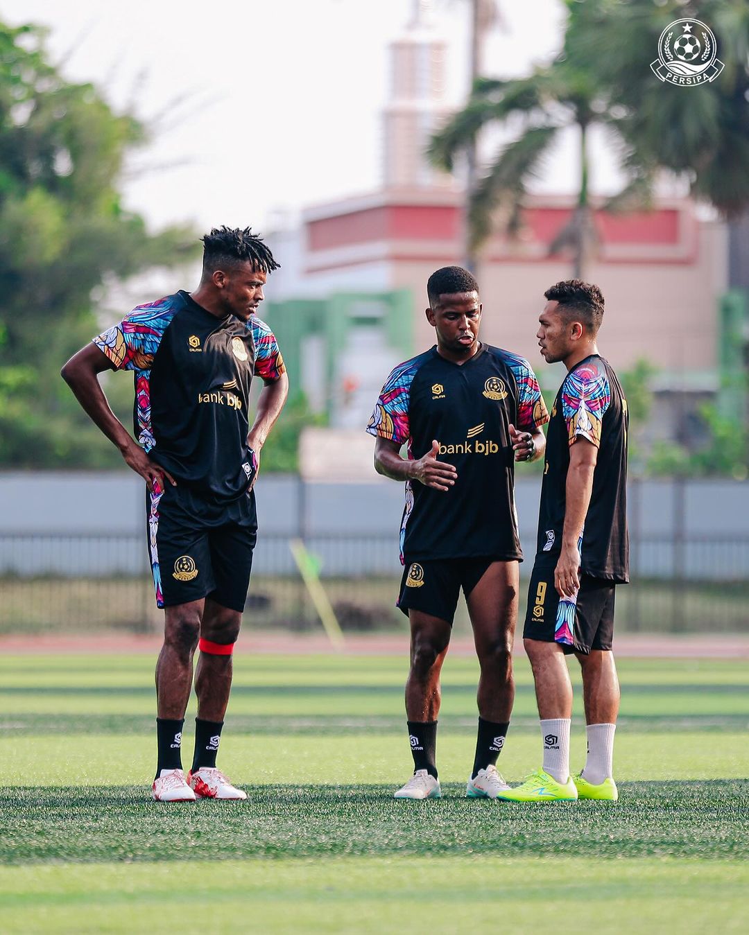 Longji Song striker asal Nigeria menjadi tumpuan lini depan Laskar Saridin. PERSIPA PATI UNTUK RADARPATI.ID