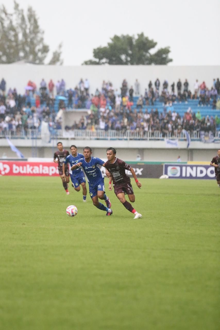 Persipa Pati takluk saat menghadapi PSIM Jogjakarta di Stadion Mandala Krida sore kemarin dengan skor 1 &ndash; 0.  (DOK PERSIPA PATI)