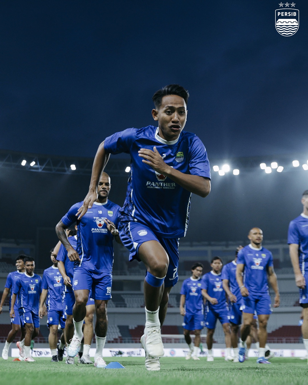 GASSS POL: Persib Bandung akan bertamu ke Stadion Jatidiri, Semarang untuk menghadapi tuan rumah PSIS Semarang dalam laga lanjutan Liga 1 pekan ke-22 malam ini (9/2). (@persib)