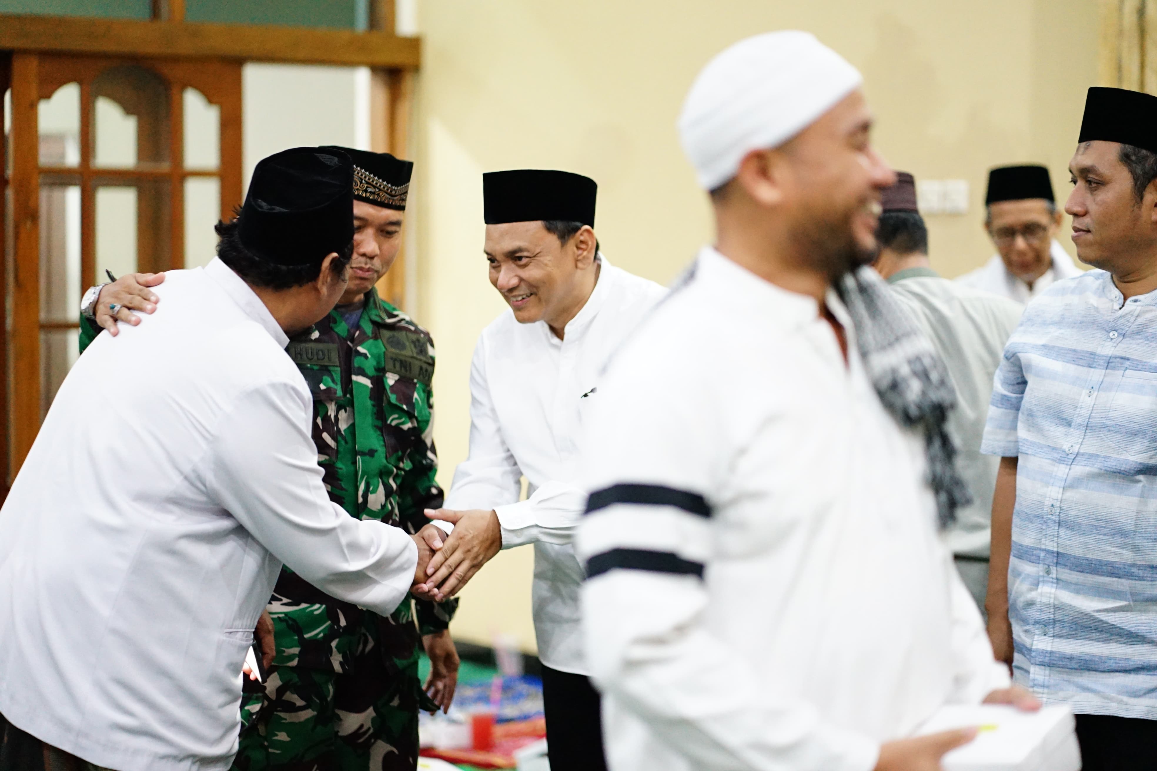 Wakil Bupati Pati menghadiri acara Tarhima ke-4 yang digelar di Masjid Alugoro Pati pada Rabu (13/3). (RADARPATI.ID)