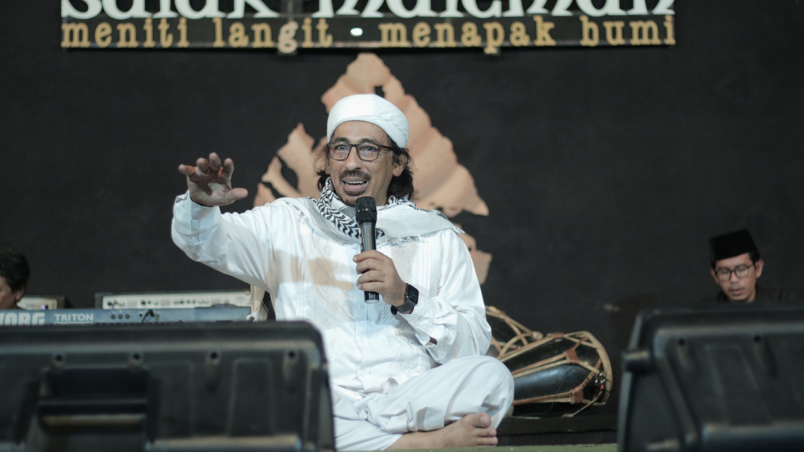 Ngaji Budaya Suluk Maleman bersama Anis Sholeh Ba