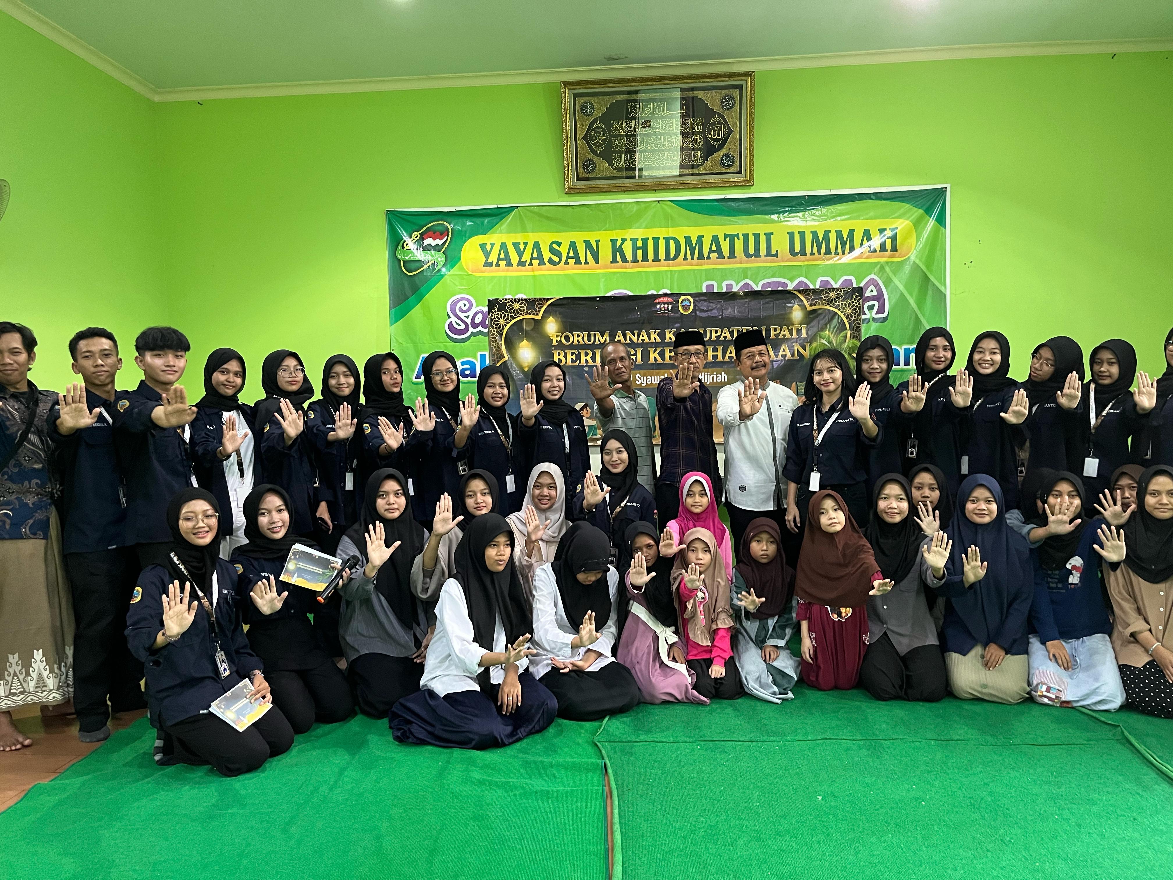 Keseruan acara Forum Anak Kabupaten Pati yang digelar di Panti Asuhan Al Khidmah Desa Muktiharjo Kecamatan Margorejo. (FORUM ANAK PATI UNTUK RADAR KUDUS)