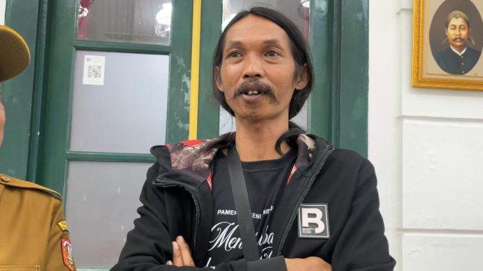 Bejo Ariyanto, Sosok Seniman Pembuat Patung Biawak di Wonosobo