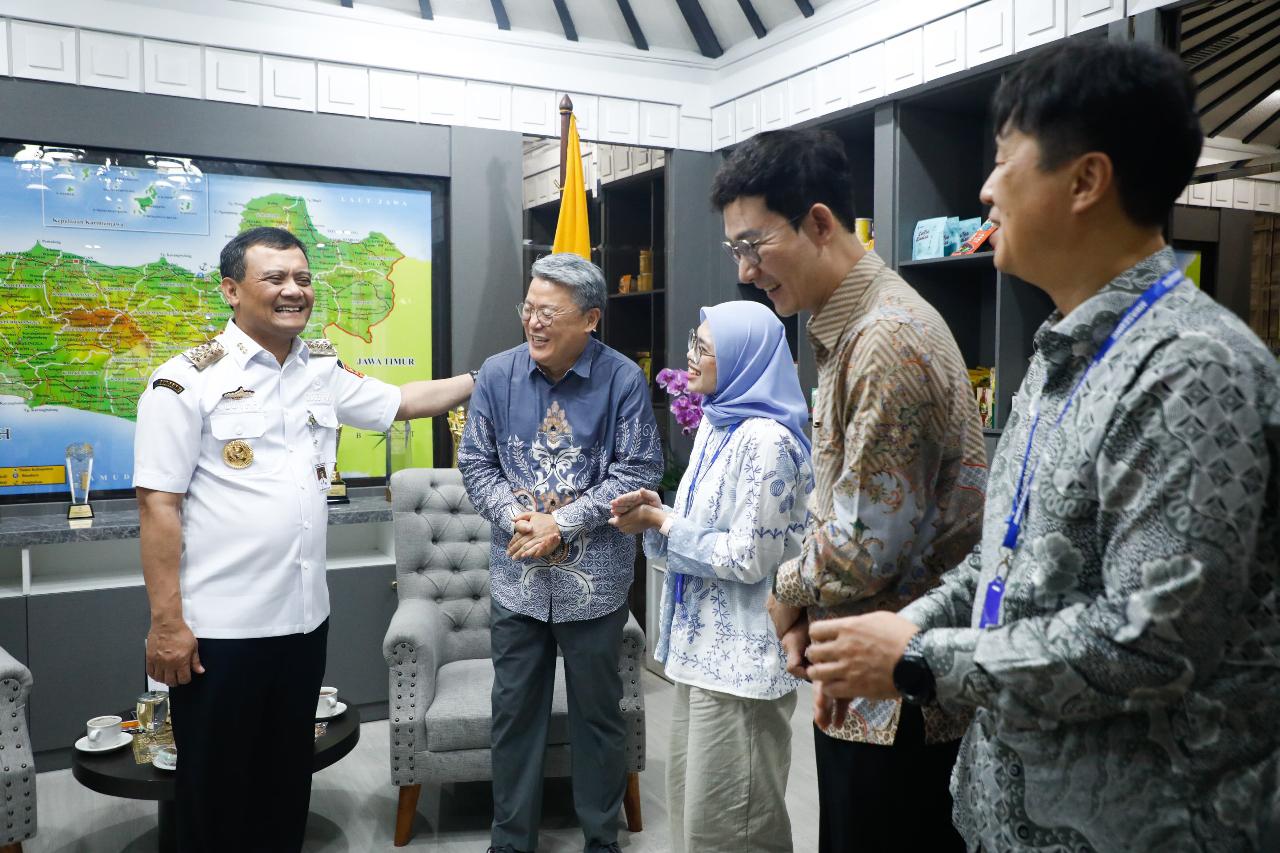 INVESTASI : Manajemen PT HWI Saat Audiensi dengan Gubernur Jawa Tengah Ahmad Luthfi