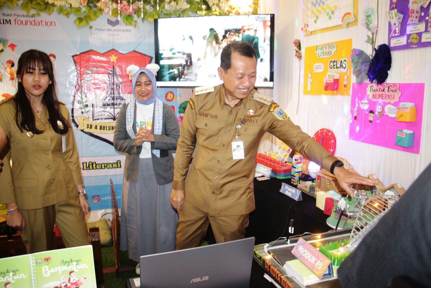 100 HARI KERJA : Bupati Kudus Sam