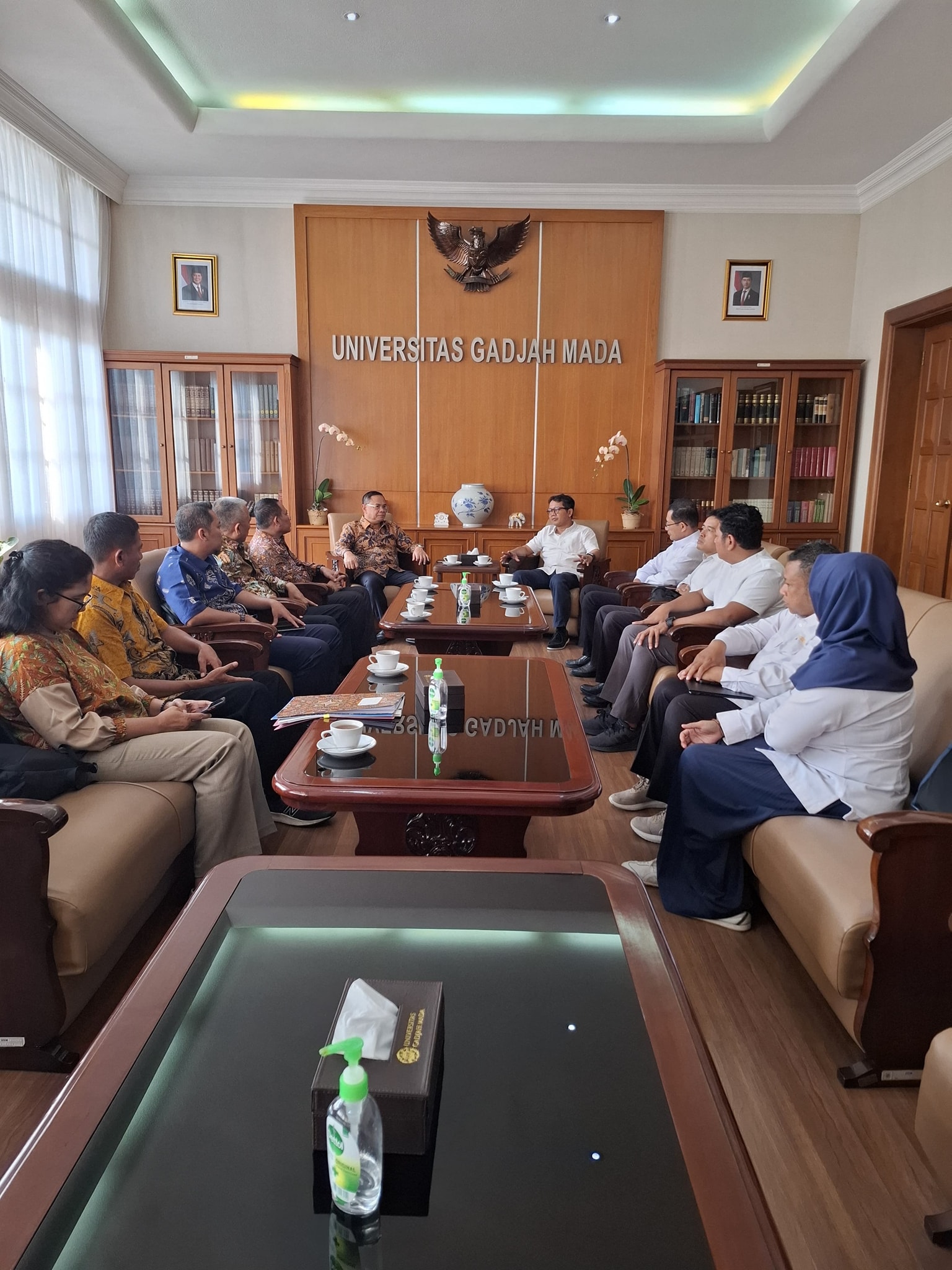 Bupati Pati Sudewo saat berkunjung ke Universitas Gadjah Mada (UGM) Jogjakarta untuk menjalin kerja sama di sejumlah bidang prioritas.