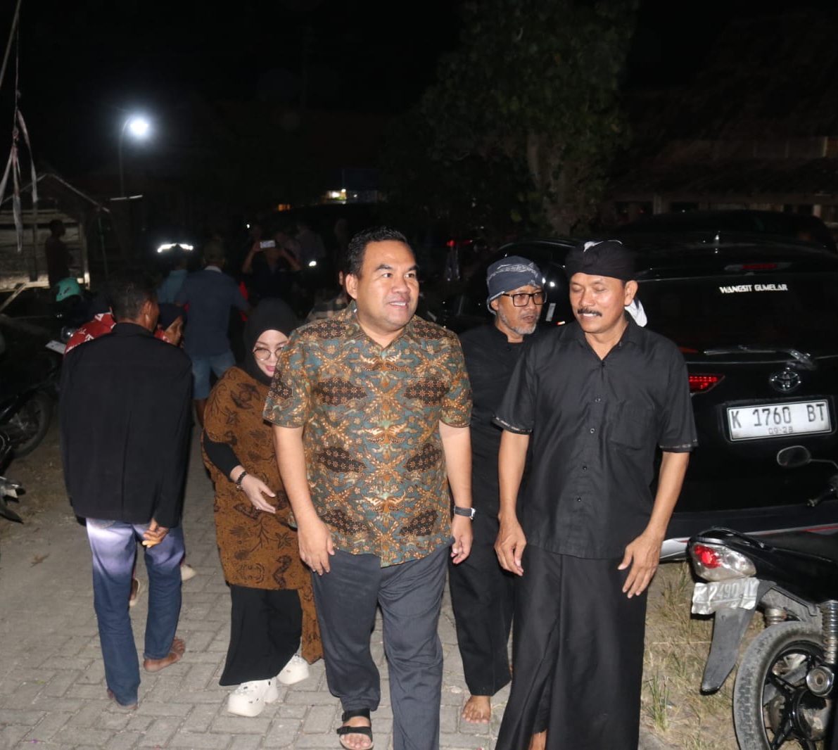 SINERGI: Bupati Blora Arief Rohman (dua dari kiri) bersama Gunretno (paling kanan).