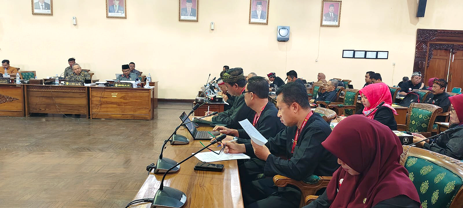 PROGRAM : Dinas Pendidikan Grobogan menyampaikan program kegiatan pada anggaran tahun 2026 di rapat Banggar DPRD Grobogan.
