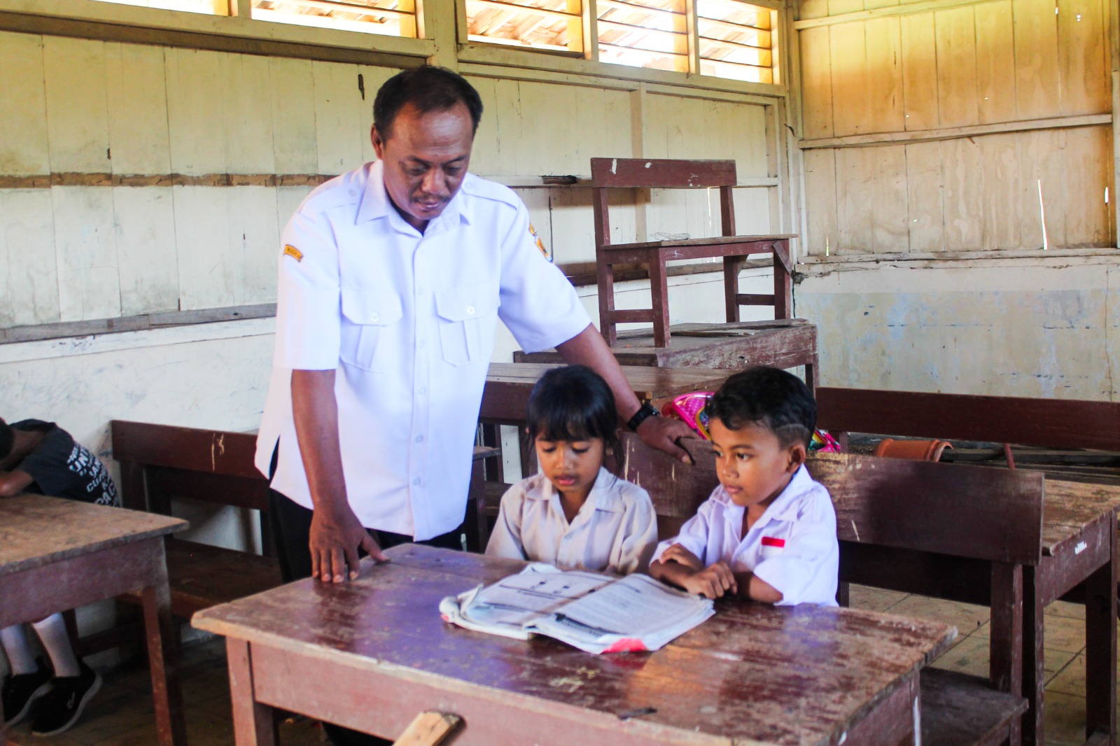 KBM: Gambaran kegiatan belajar mengajar di SDN Kecil Karangasem, Wirosari, Grobogan.