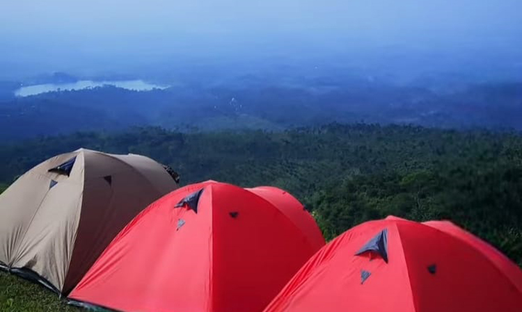 SEJUK: Suasana Buba&rsquo;an Hills yang sejuk menjadi daya tarik para pengunjung.(PENGELOLA WISATA BUBAAN HILLS UNTUK RADAR PATI)