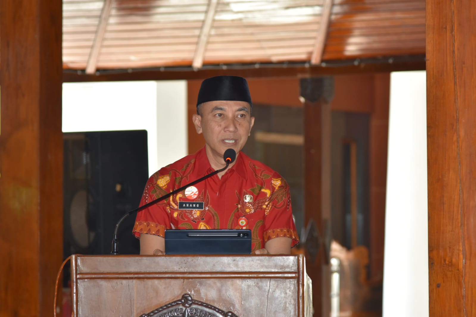 SOSIALISASI: Sekda Grobogan Anang Armunanto saat memberikan sosialiasi.