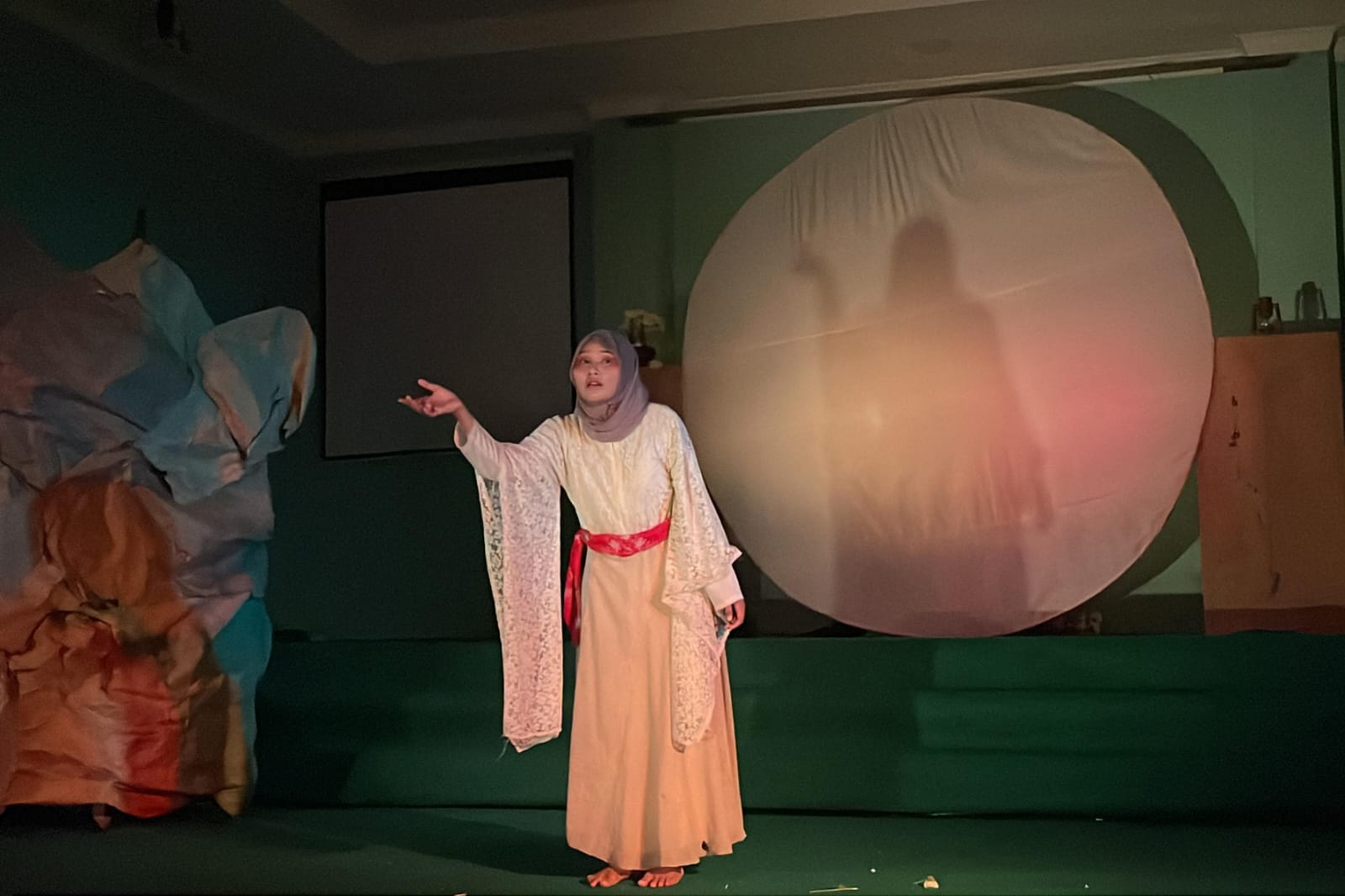 Pentas Teater As STAI Pati memukau para penonton. (DOK TEATER AS)
