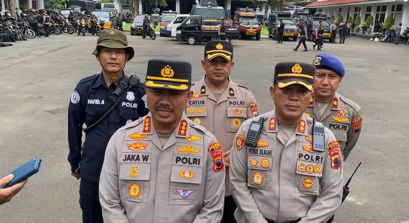 Kapolresta Pati mengimbau warga untuk menjaga kondusifitas saat DPRD Pati menyampaikan hasil hak angket.