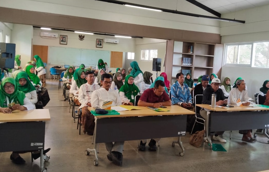 Para Guru PAUD Kudus mengikuti lomba pembelajaran di gedung PBG, Kamis (20/11).
