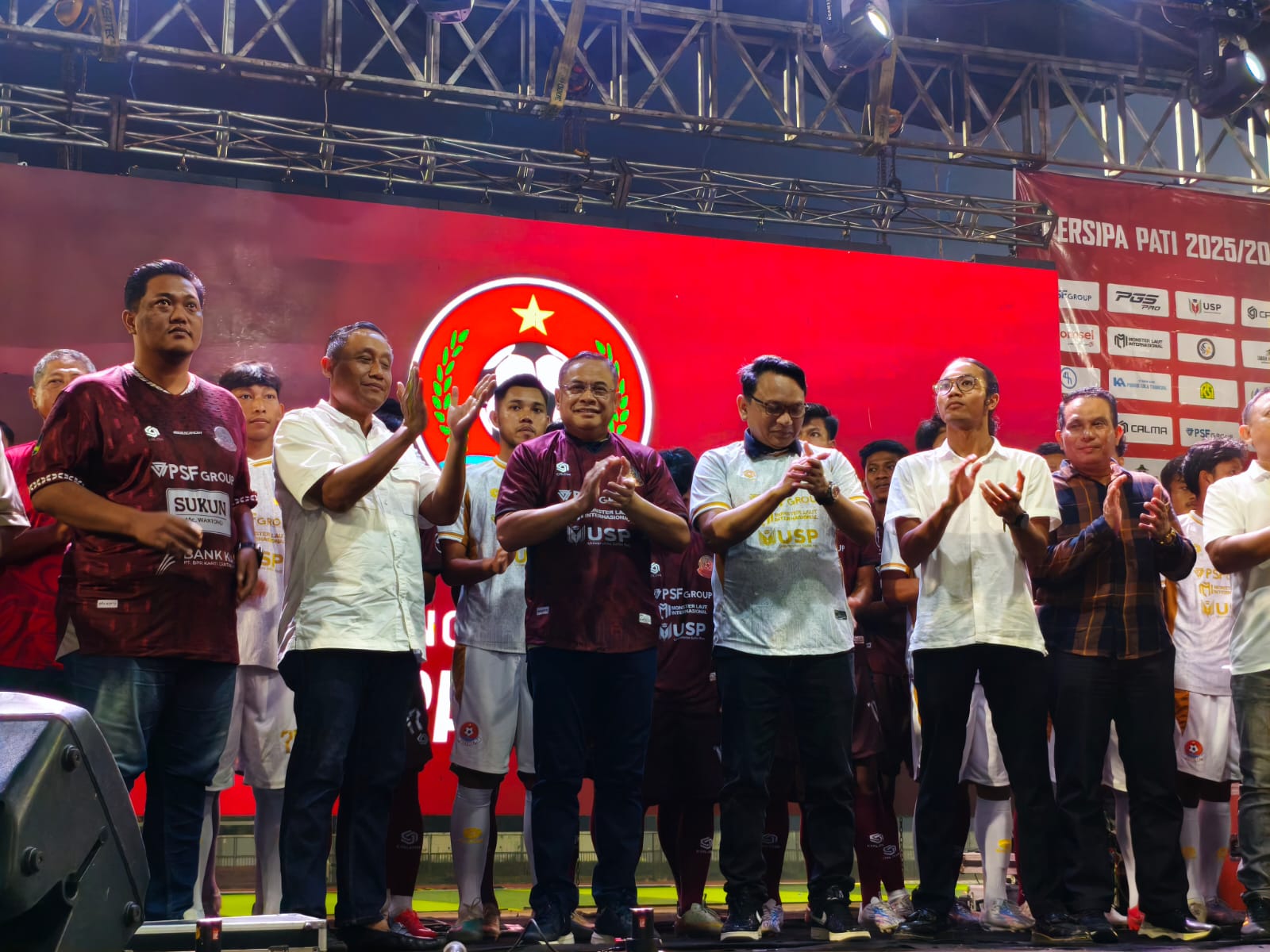 Launching tim Persipa Pati untuk mengarungi Liga Nusantara 2025/2026. (ACHMAD ULIL ALBAB/RADAR KUDUS)