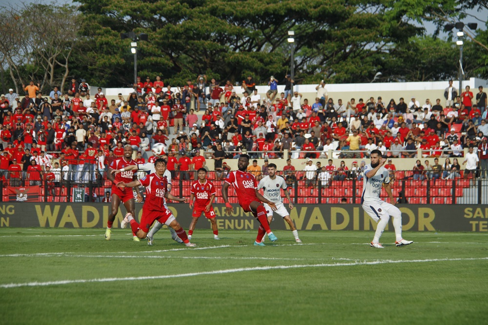 Persijap Jepara saat menjamu tim lawan di SGBK.