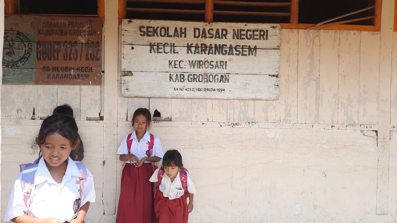 PENDIDIKAN: Kondisi SDN Kecil Karangasem Wirosari yang akan diperbaiki.