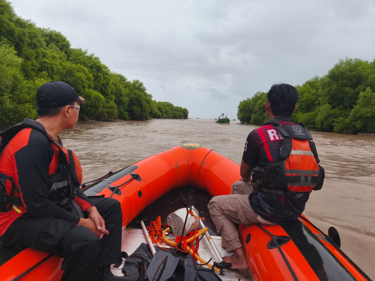 Upaya pencarian korban yang diduga hanyut di Gunungwungkal Pati masih belum ditemukan. (DOK POLRESTA PATI)
