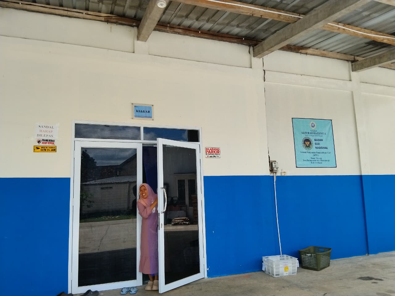 SPPG: SPPG Pulongrambe Kecamatan Tawangharjo yang dilakukan pemeriksaan terkait adanya siswa yang mengalami mual dan muntah.