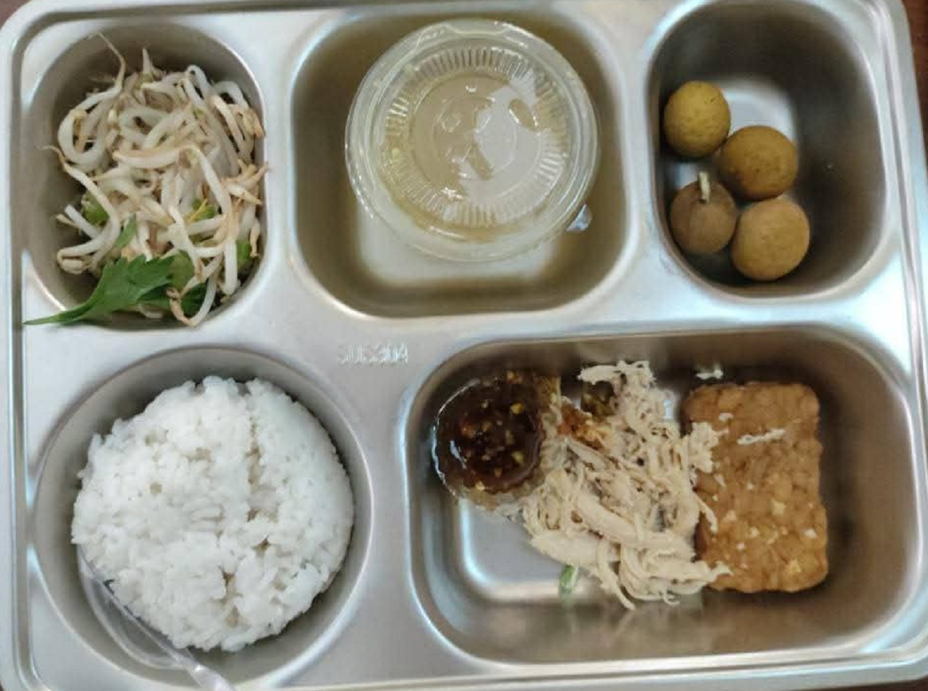 KERACUNAN: Menu MBG SMAN 2 Kudus yang disuplai SPPG Purwosari.