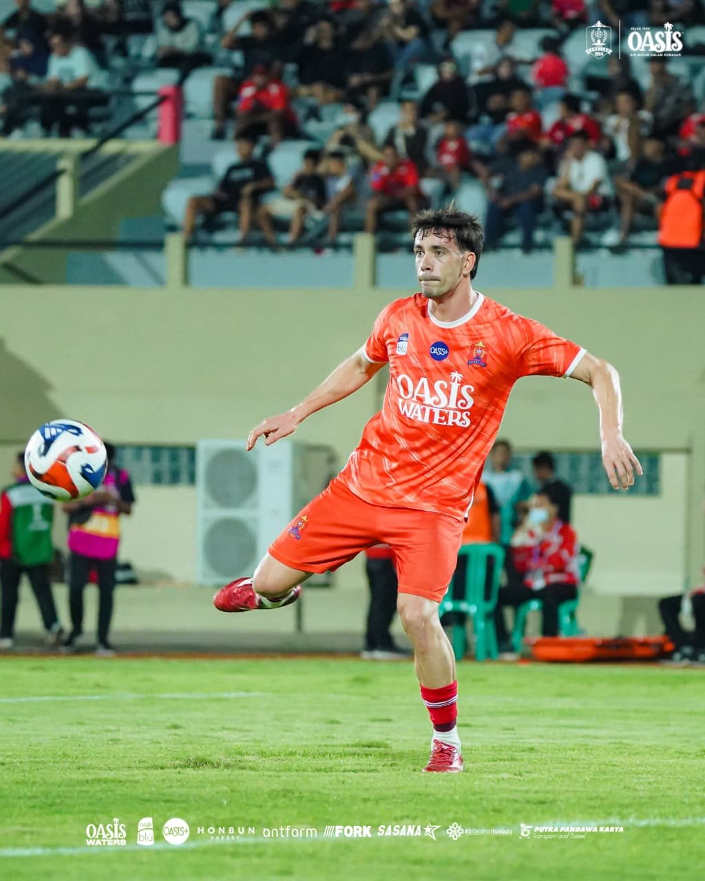 Pemain depan Persijap Jepara Iker Guarotxena.