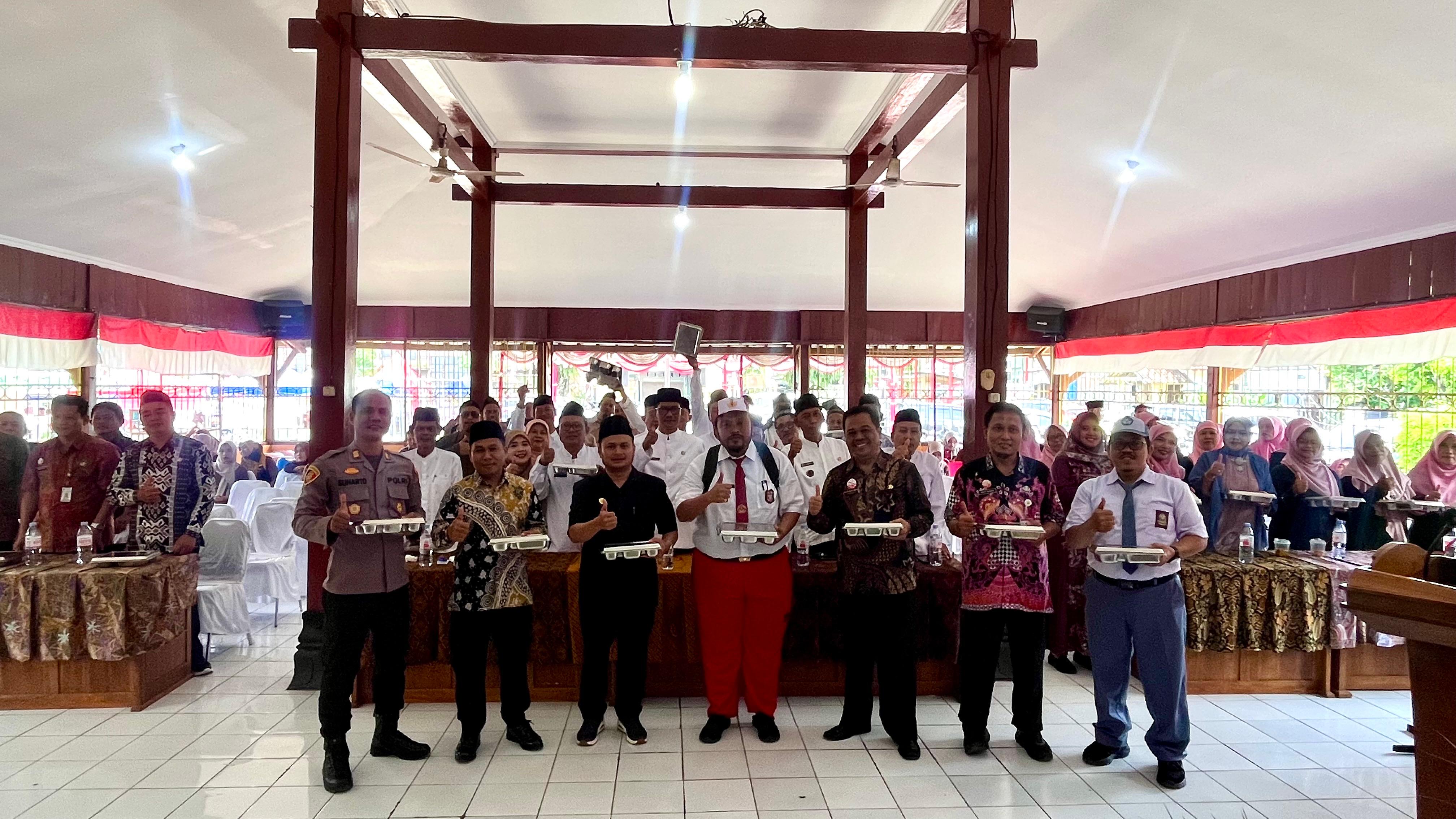 UNIK: Kecamatan Godong saat totalitas berpenampilan dalam Musrenbangcam.