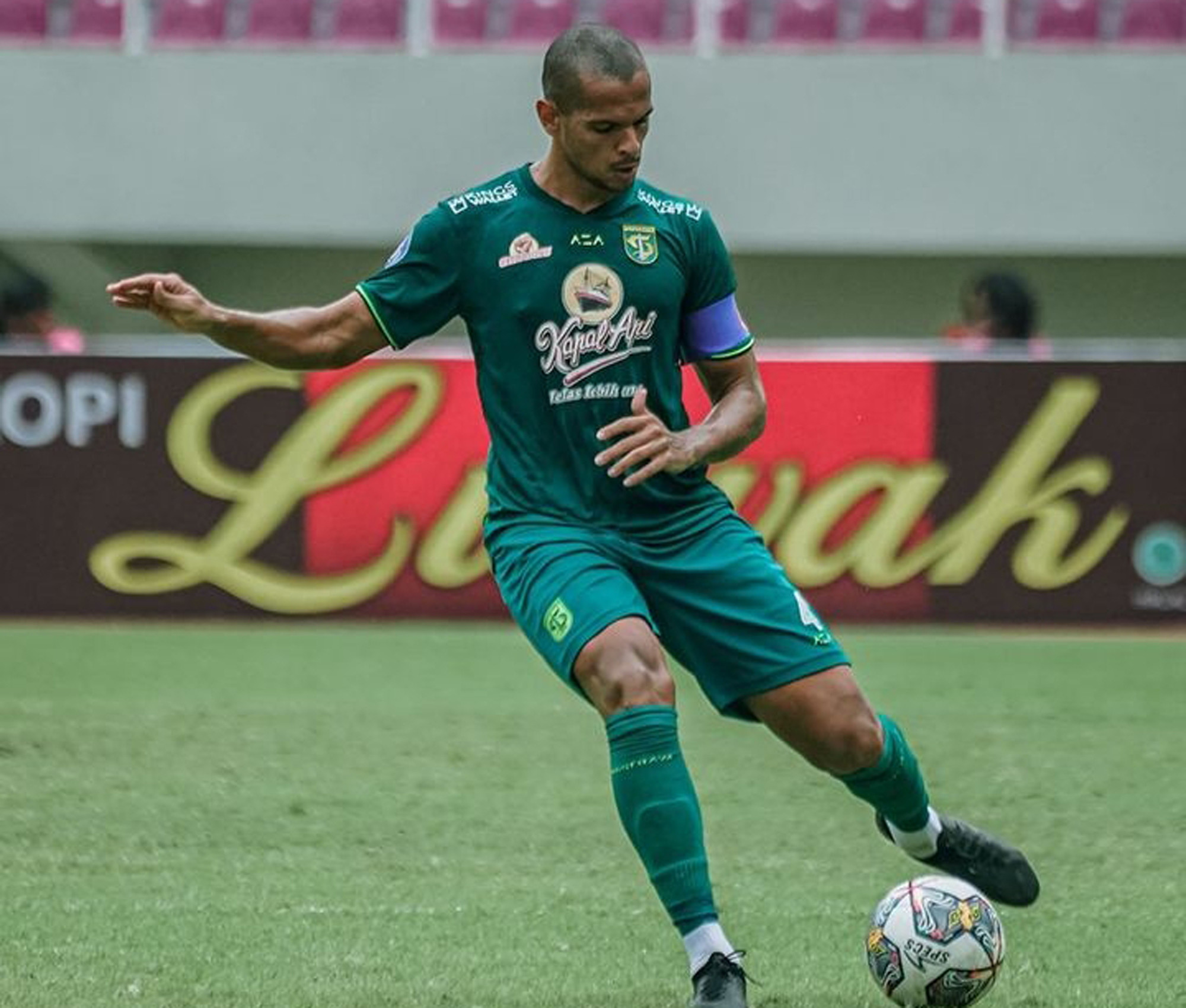 Leo Lelis, pemain Persebaya