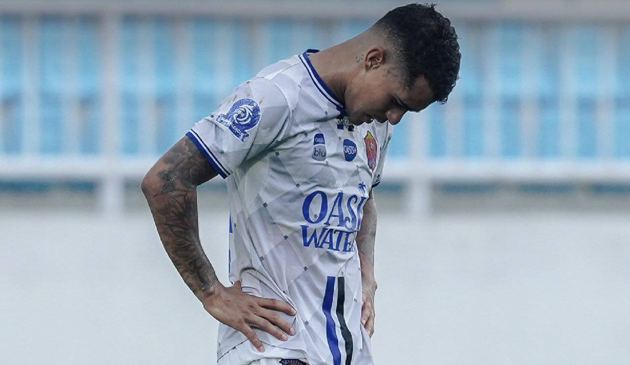 Striker Persijap Carlos Franca