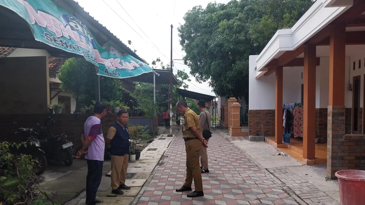 
CANTIK: Kawasan kumuh di Jengglong, Kuripan, Kecamatan Purwodadi yang dipercantik tahun lalu. (INTAN MAYLANI SABRINA/RADAR PATI)