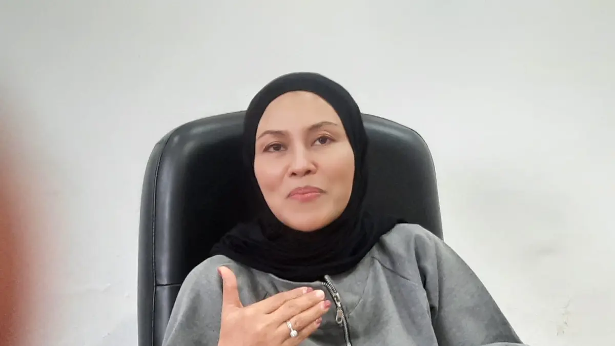 
MAKNAI HARI KARTINI: Ketua TP PKK Kabupaten Kudus Endha Endhayani saat ditemuai di kantor Dekranasda setempat. (INDAH SUSANTI/RADAR PATI)