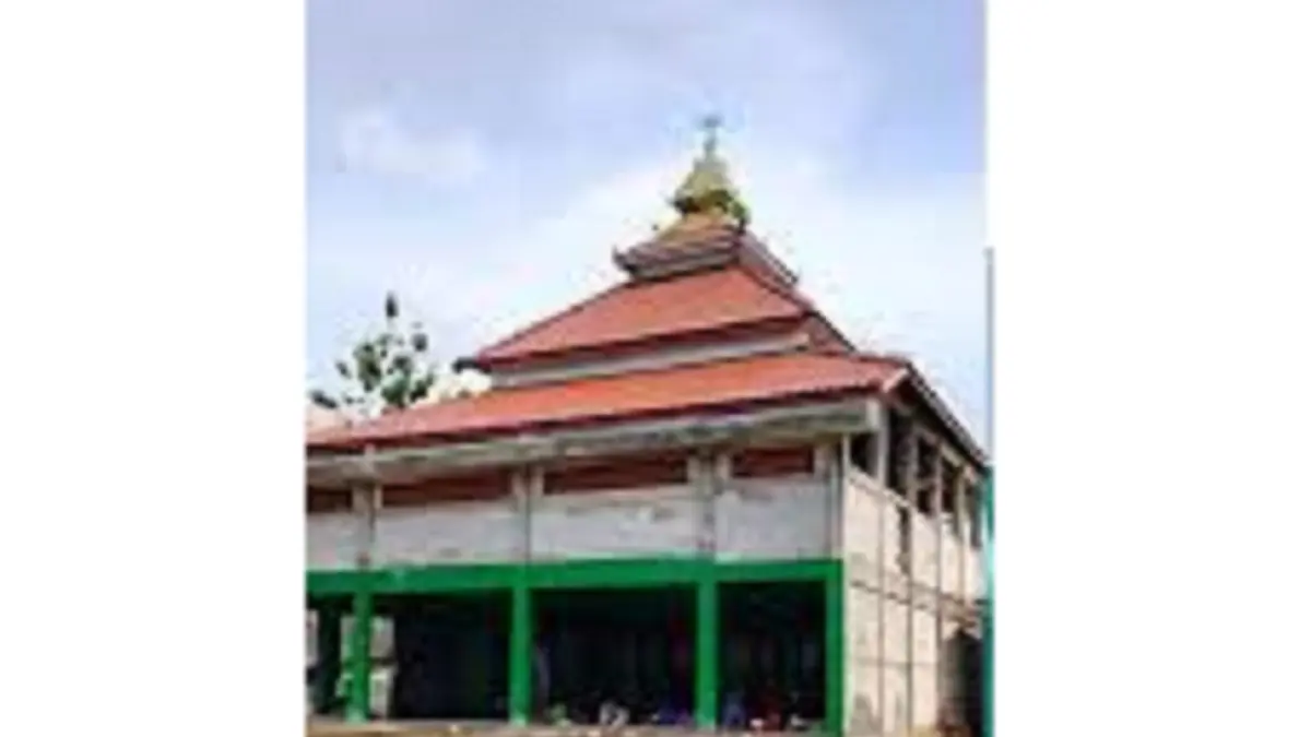 Bangunan Pondok Pesantren Ndolo Kusumo Tlogowungu, Pati yang pengasuhnya diduga melakukan tindak asusila terhadap 50 santri.