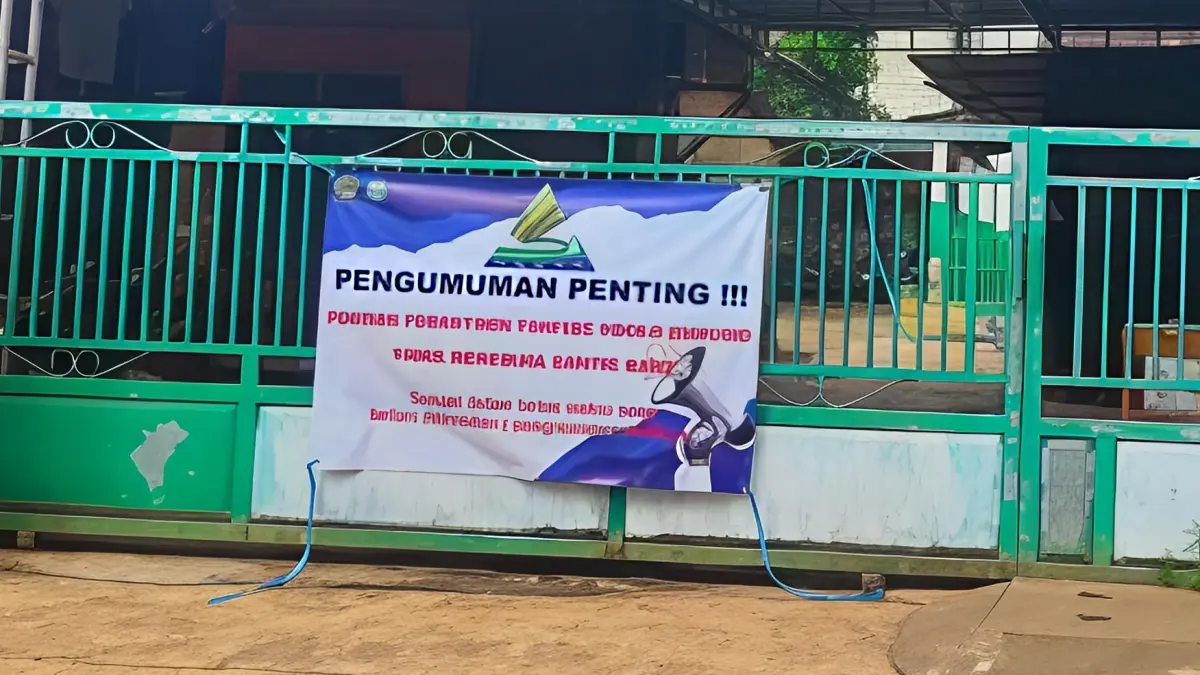 Ponpes Ndholo Kusumo Pati tutup. (ANDRE F/RADAR PATI)