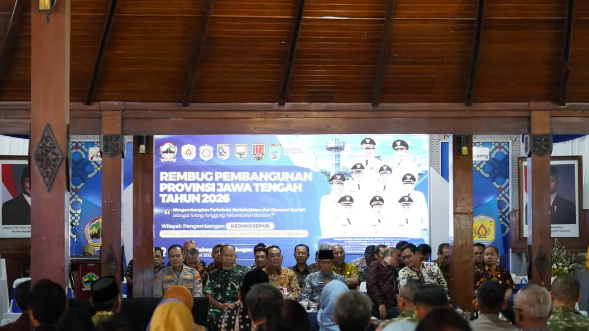 REMBUG PEMBANGUNAN: Rembug Pembangunan Provinsi Jateng 2026 berlangsung di Pendapa Grobogan.