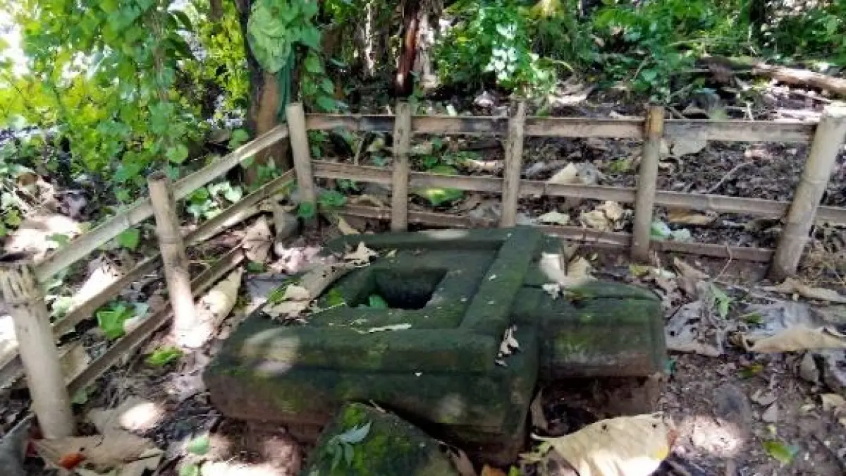 SEJARAH: Penemuan Yoni di sekitar area pemakaman Desa Glapan Kecamatan Gubug.