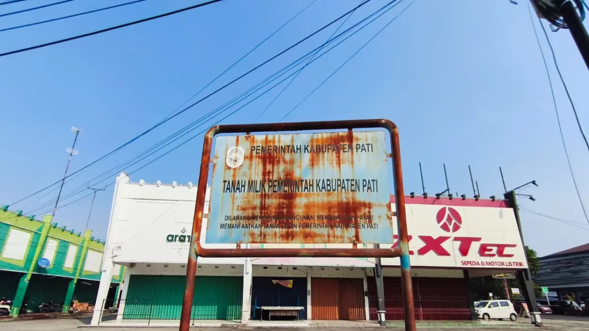 
Area Plaza Puri merupakan aset milik Pemkab Pati yang saat ini dilirik oleh investor untuk dibangun mal modern. (ACHMAD ULIL ALBAB/RADAR PATI)