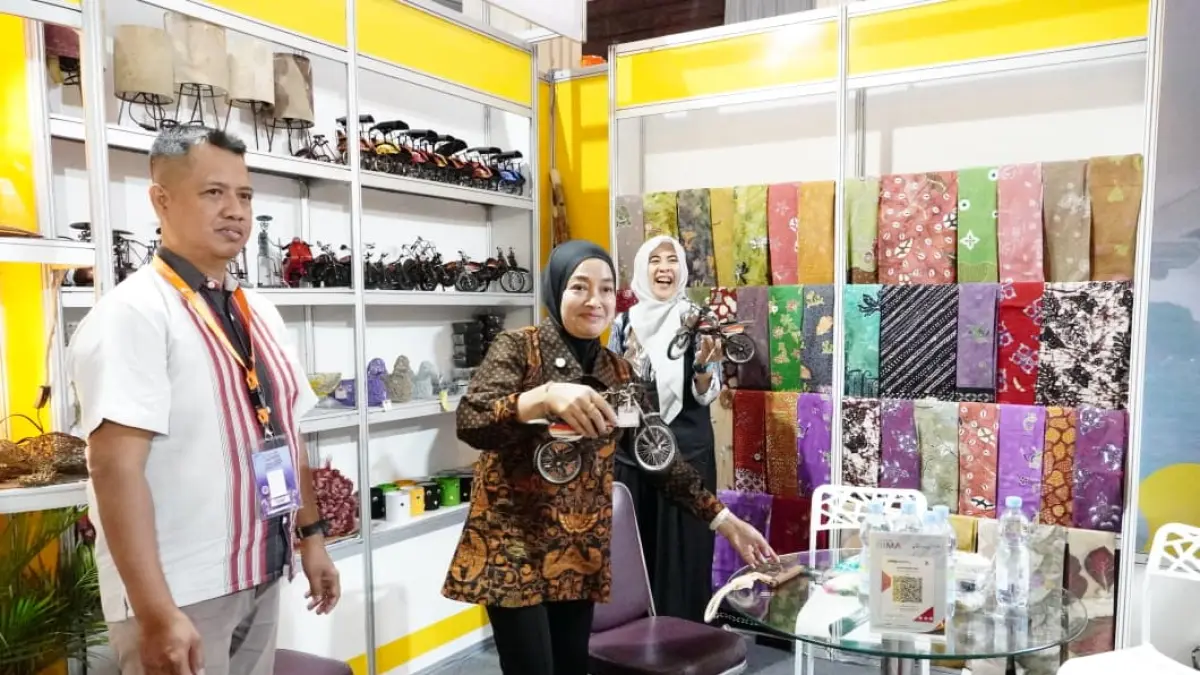 Produk-produk unggulan Kabupaten Pati kembali dipromosikan kepada masyarakat luas melalui Jateng Fair 2026 di PRPP Semarang pada Jumat (3/7). (HUMAS PATI)