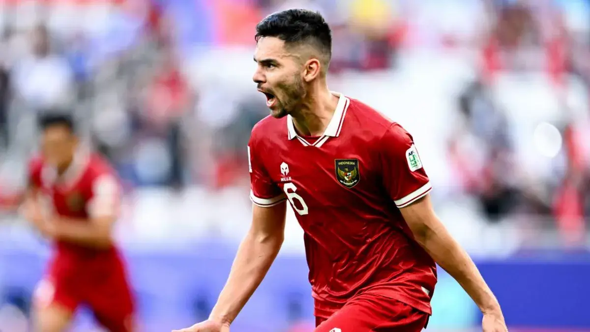 Bek timnas Indonesia Sandy Walsh mencetak gol ke gawang Kamboja pada Piala AFF 2026. (PSSI)
