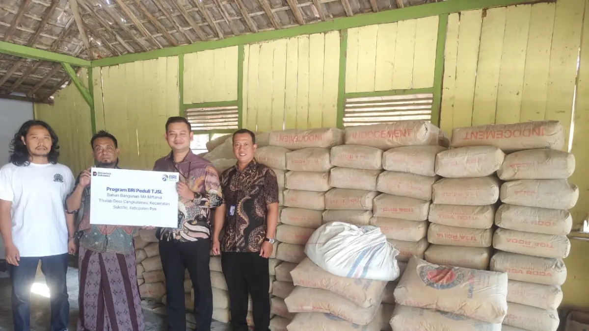 Bangun Masa Depan Pendidikan, BRI Pati Salurkan Bantuan TJSL untuk MA Miftahut Thullab