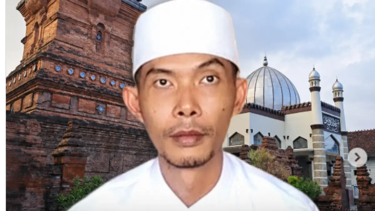 Penulis ratusan judul kitab keislaman asal Kudus Mbah Riyan. (DOK. Ist)