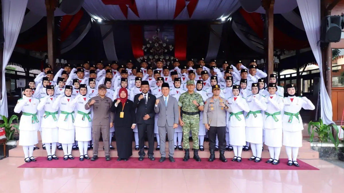 Sebanyak 64 paskibraka Kabupaten Kudus dikukuhkan. (INDAH S/RADARPATI)