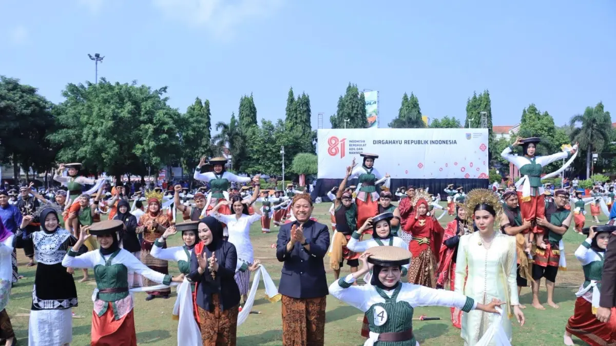 Bupati Kudus Sam