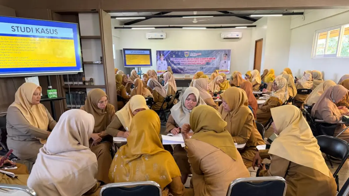 Sebanyak 100 orang pengurus PKG (Pusat Kegiatan Gugus) Kecamatan dan PKG Kabupaten mengikuti kegiatan Pengimbasan Implementasi Pembelajaran Mendalam, Koding dan Kecerdasan Artifisial (PM-KKA) pada Satuan PAUD di Kabupaten Kudus.