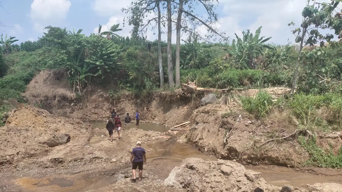 Kondisi area tambang di Sungai Setro Dukuh Dopang Desa Lahar Kecamatan Tlogowungu Pati. 