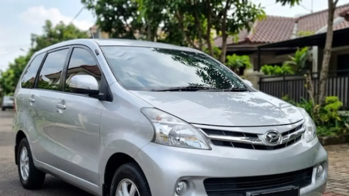 Daihatsu Xenia X 2013