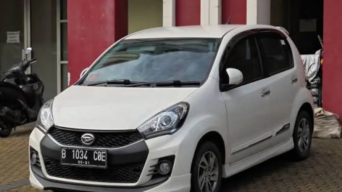 Daihatsu Sirion D