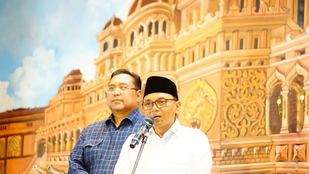 Plt Bupati Pati Risma Ardhi Chandra mengusulkan renovasi Alun - Alun Kembangjoyo ke pemerintah pusat. 