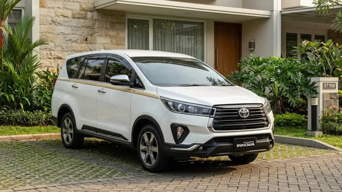 Toyota Kijang Innova V Diesel 2015