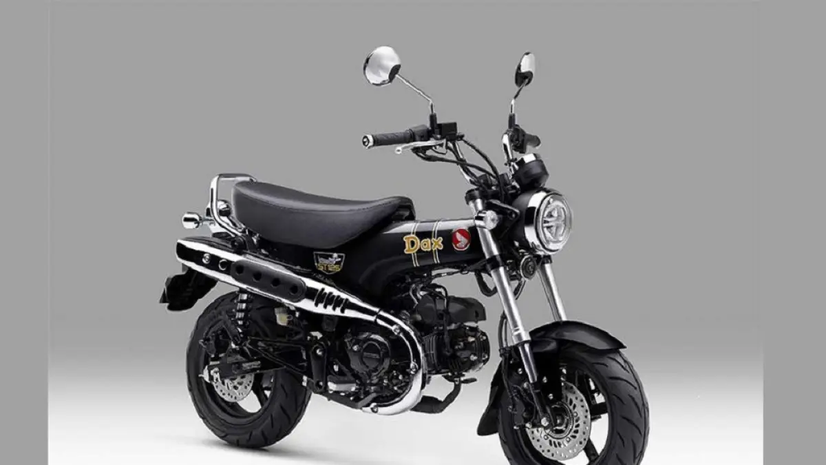 Honda ST125 Dax